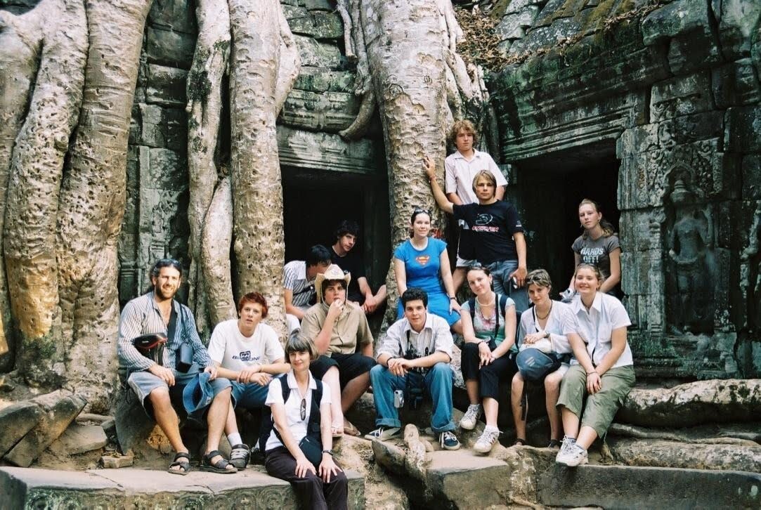 2004