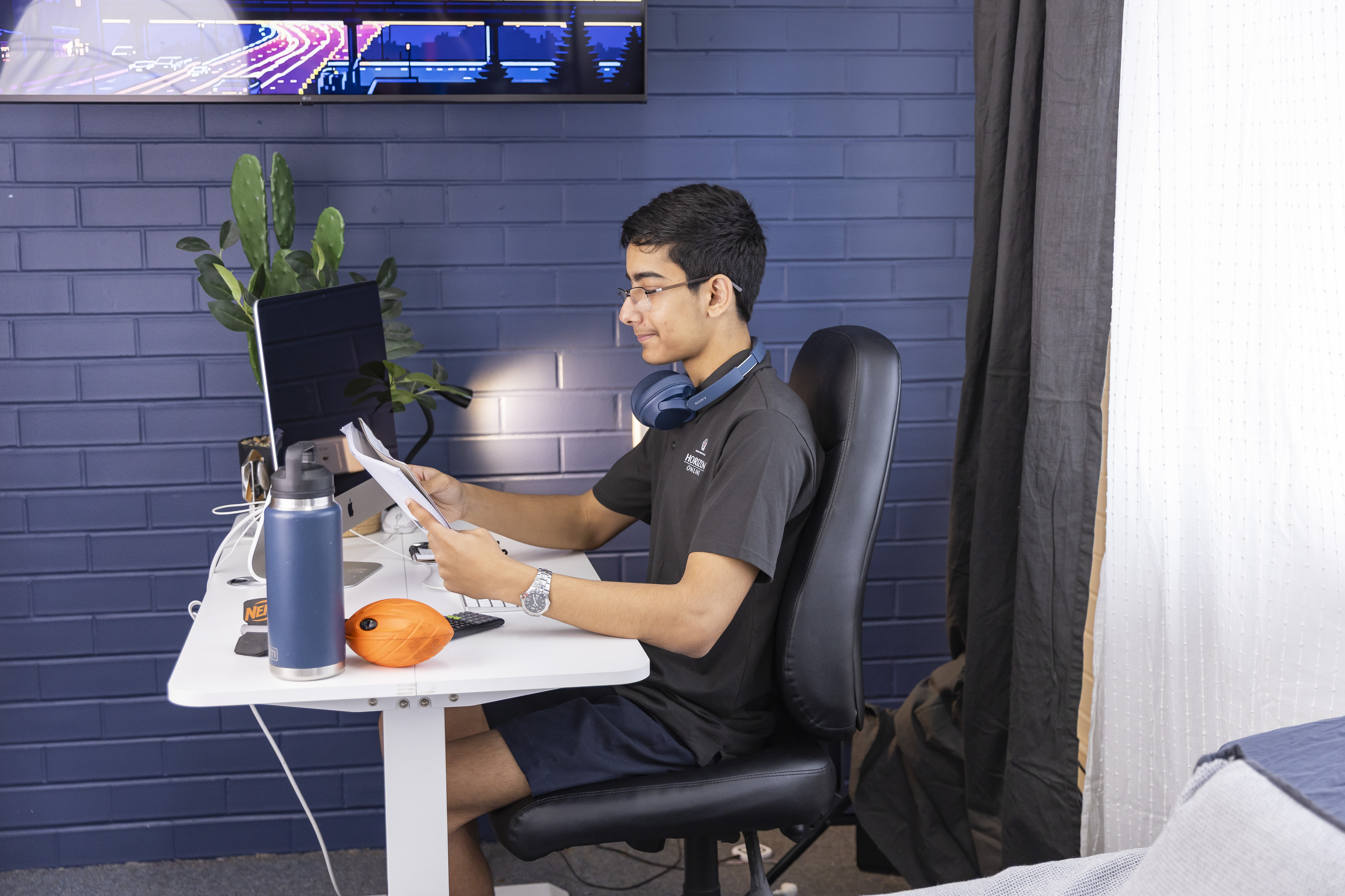 flexible-schooling-nsw-student-learning-online