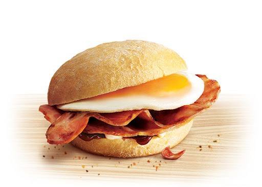 bacon and egg roll
