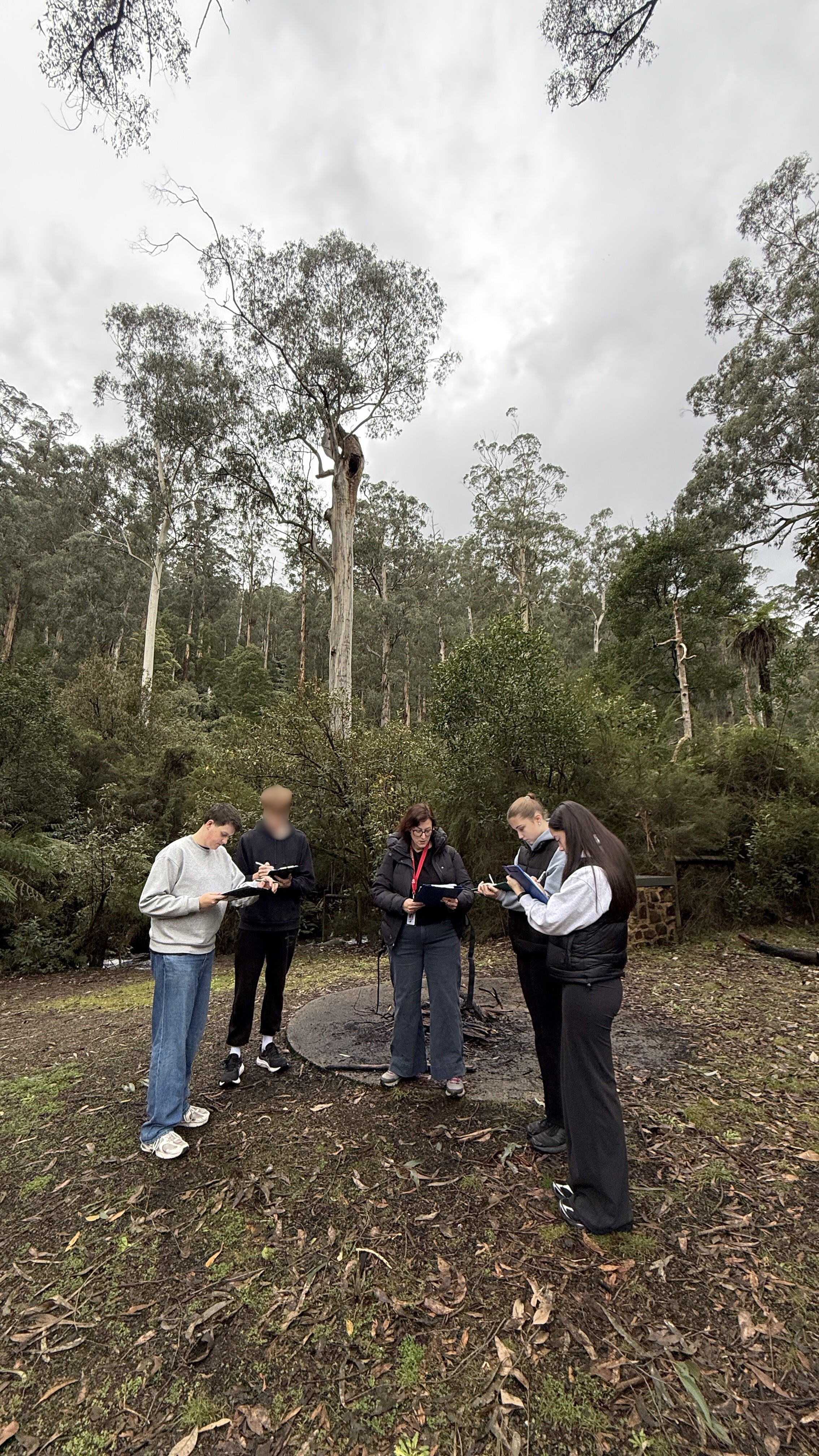 https://media.digistormhosting.com.au/ec-au-vic-225-website-2023/content/Unit-2-Badger-Weir-Creek-2.jpg?v=1788482064