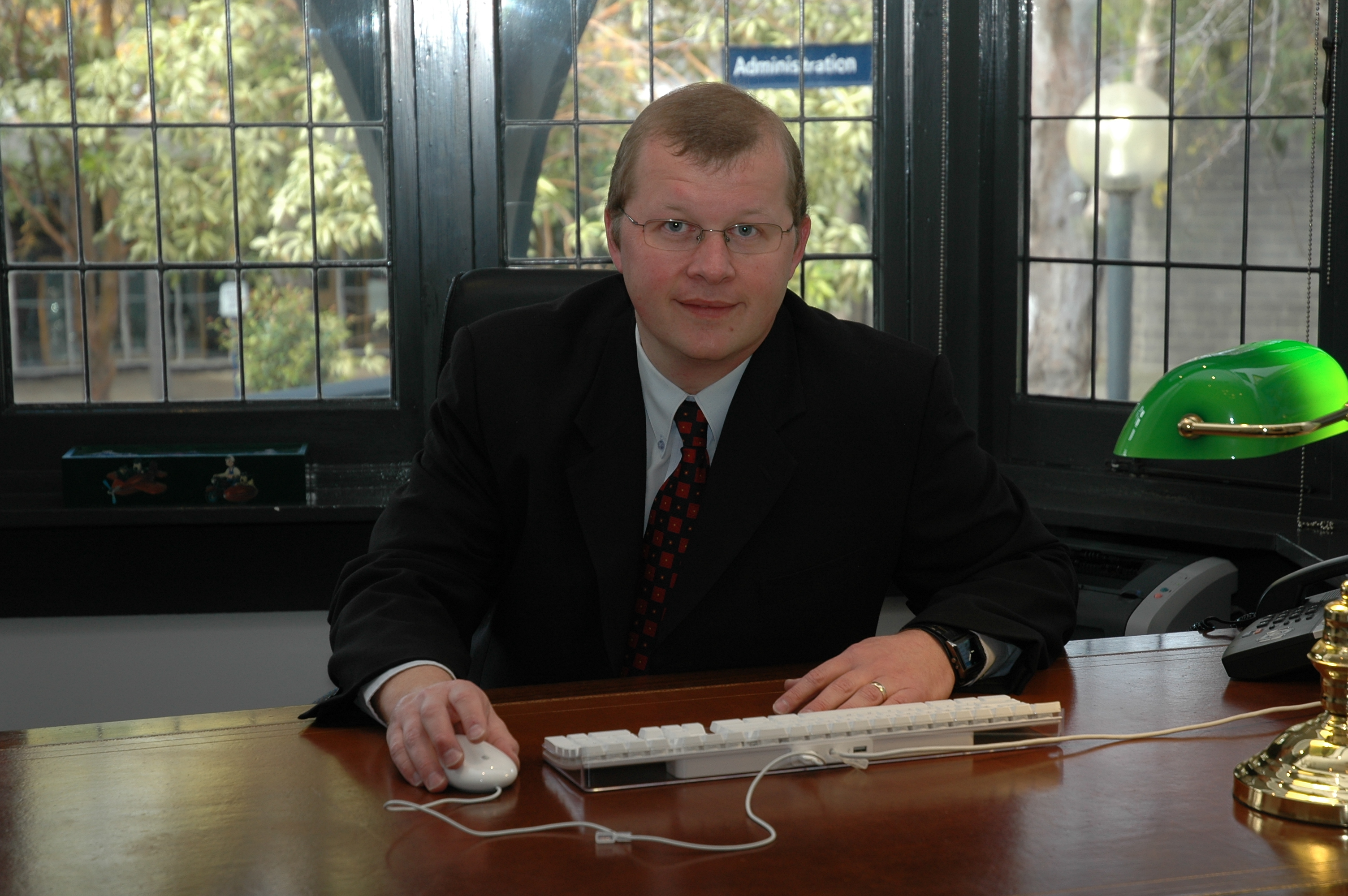 2006-Headmaster-Tim-Argall.jpg?mtime=20170810004825#asset:618