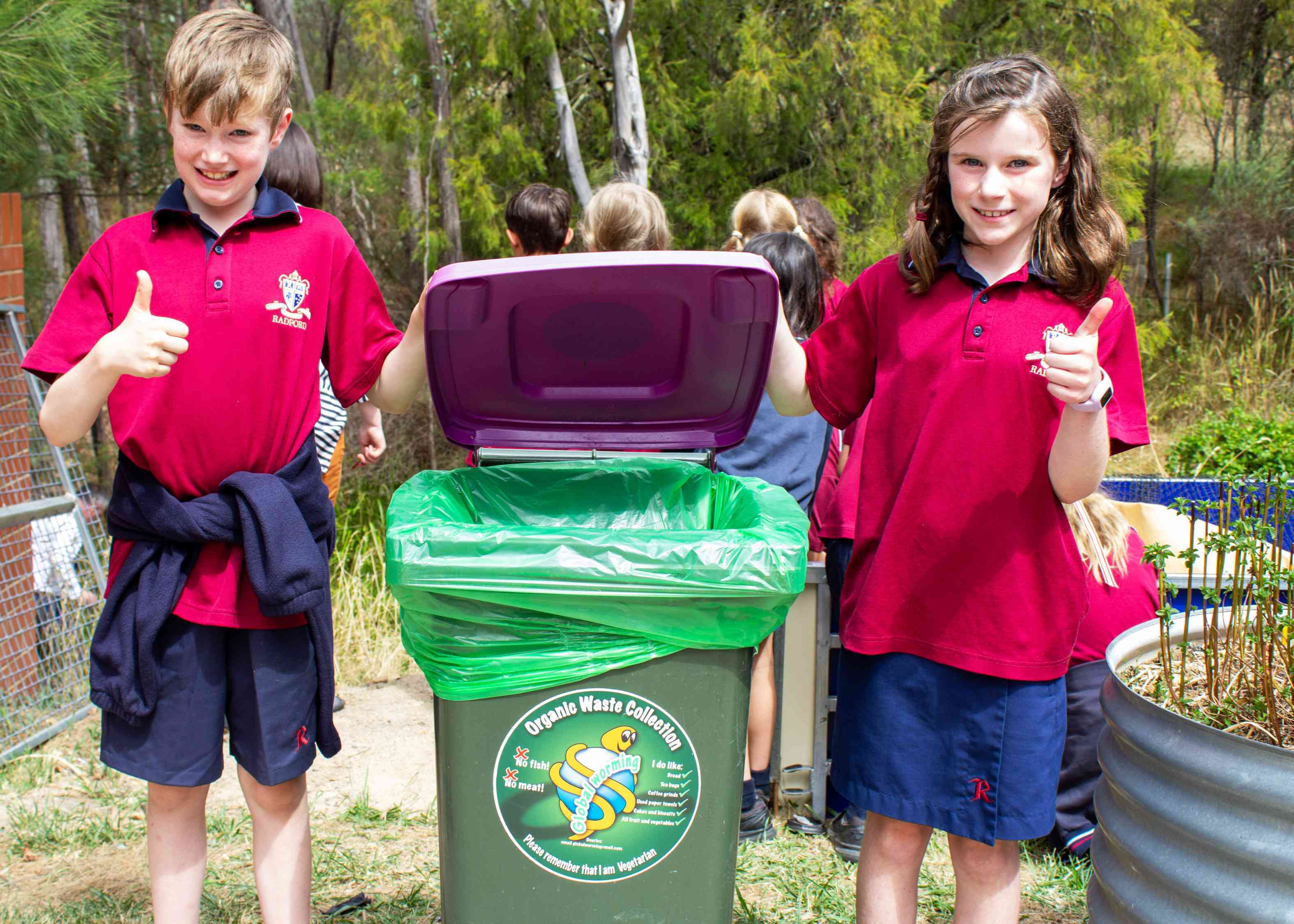 Conor O’Brien and Emma Weenink.