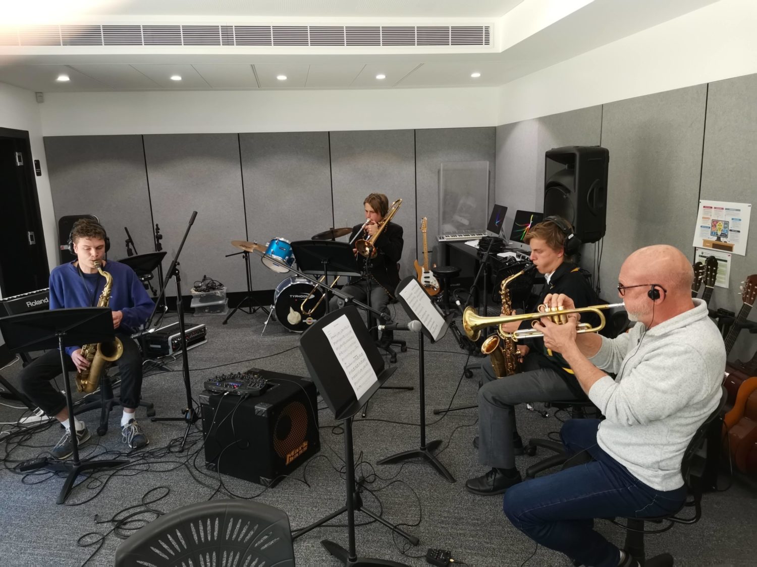 Dominic-Edgell-recording-session.jpg?mtime=20200925102546#asset:20448:gallery