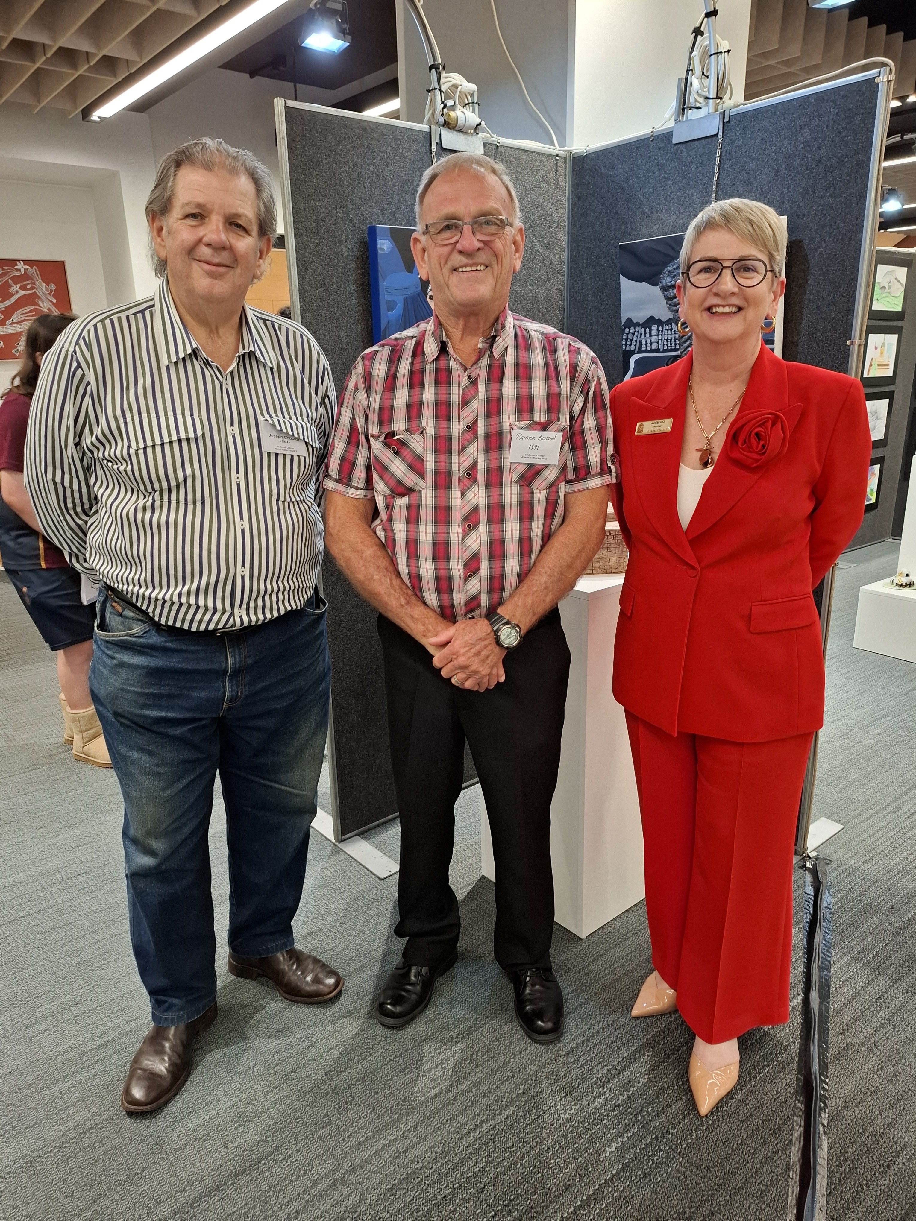 Alumni event attendees mingling