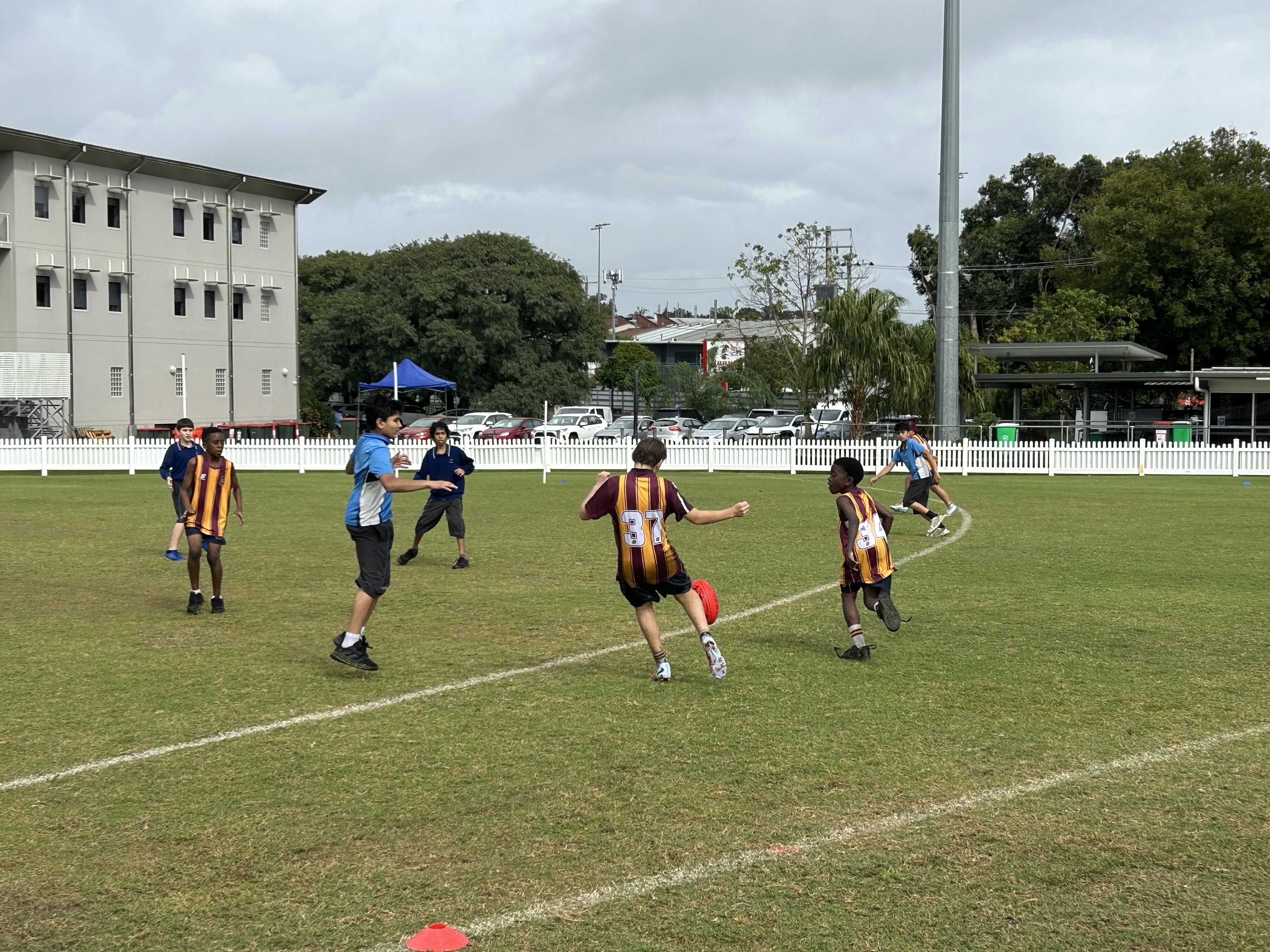 5_6 AFL Gala Day - Pic 2
