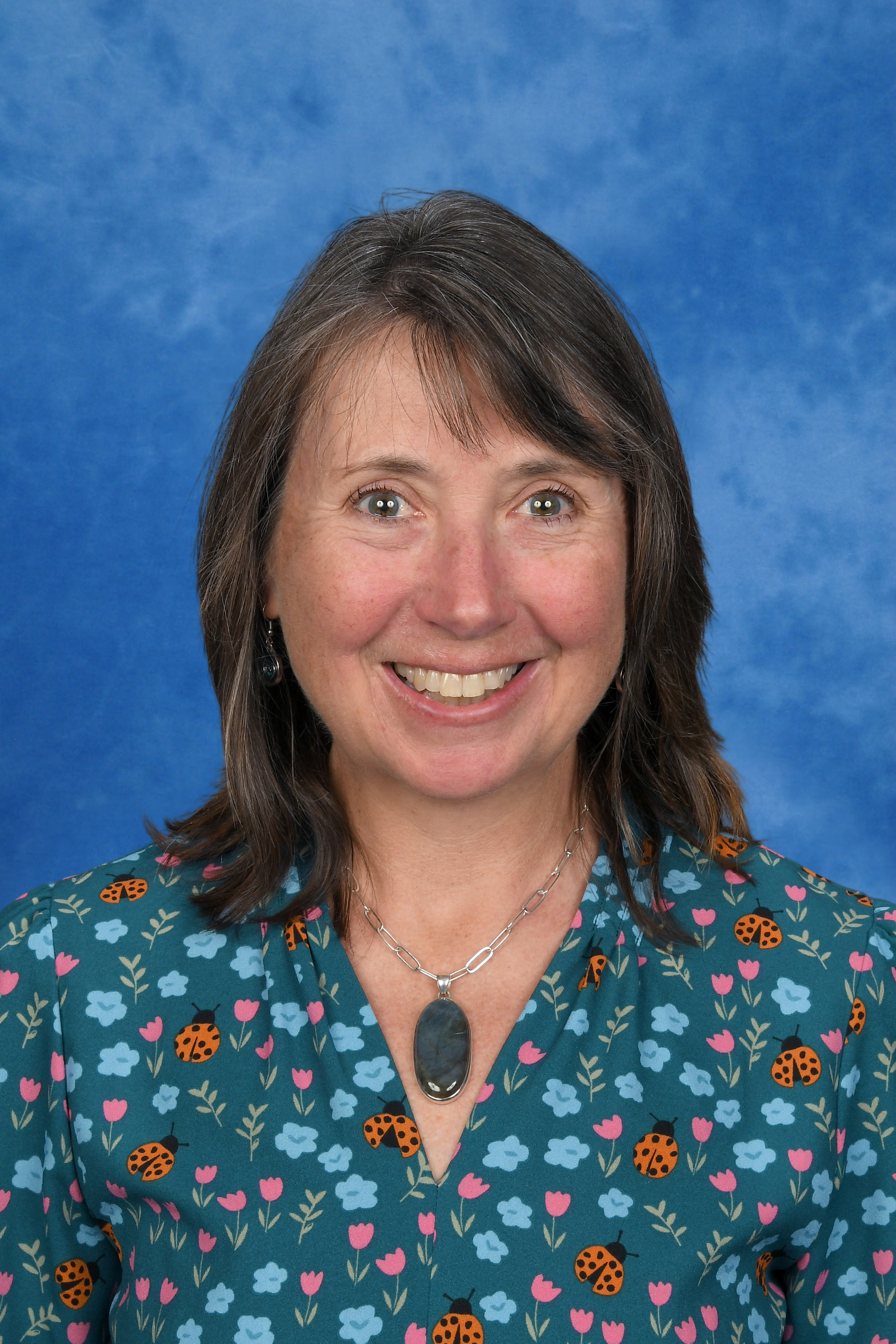 Ms Karen Cole